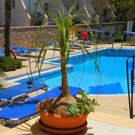 Aparthotel Emerald Malia