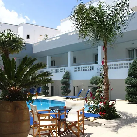 Emerald Aparthotel