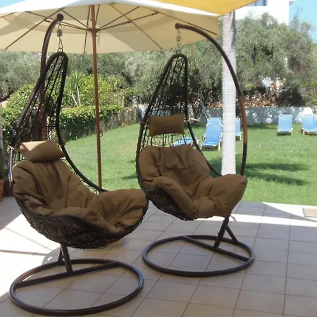 Emerald Aparthotel 3*