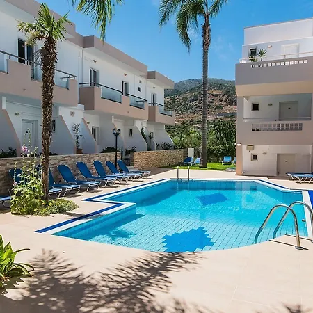 Aparthotel Emerald 3*